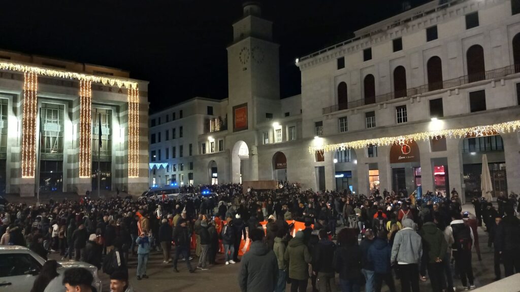 UNION SACRÉE IN NOME DELL’ ANTIFASCISMO A BRESCIA? NO, GRAZIE.